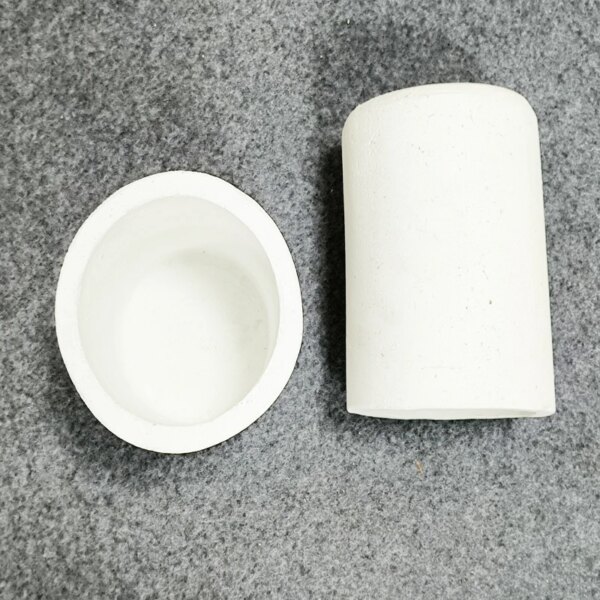 85% Big Alumina Cylindrical Crucibles - Image 3